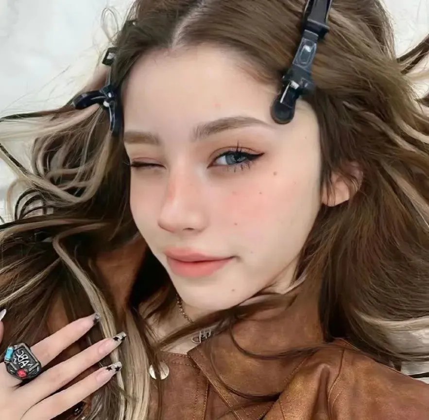 女佣
